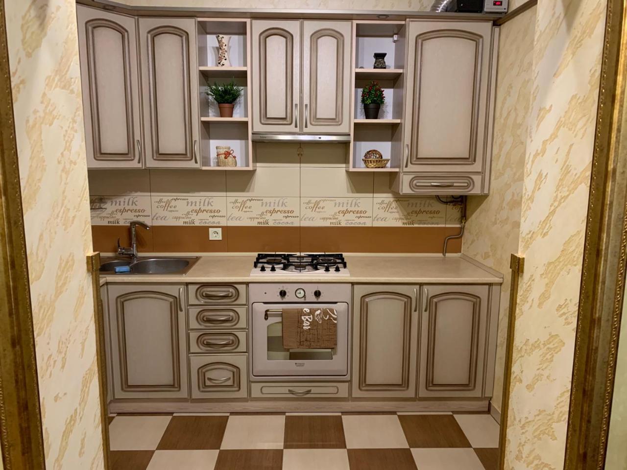 Apartment On Kostyushka 20 Lviv Exteriör bild